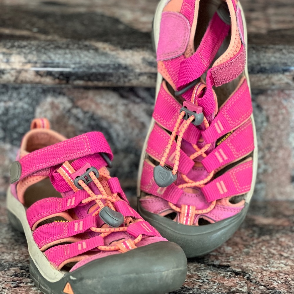 Girls Keens Water Sandals size 1
